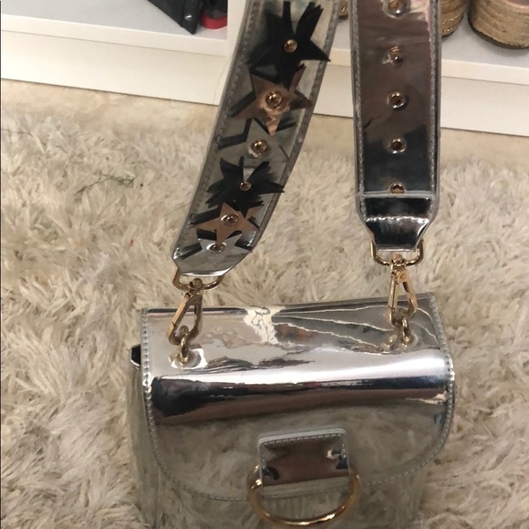 Small Bag - Picture 3 of 5